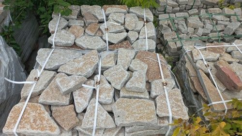 Плитняк гранитный галтованный купить в Республике Коми