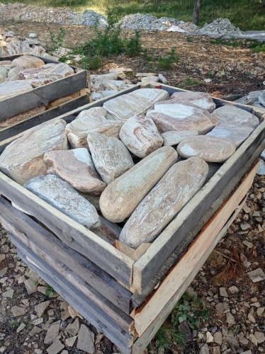 Златолит жёлтый, жёлто-зелёный глыбки и валуны для ланшафтного дизайна купить в Республике Коми