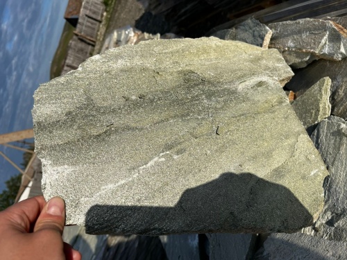 Плитняк златолит зелёный для цоколя, отмостки купить в Республике Коми