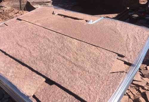 Плитняк лемезит бордовый для цоколя 1,5-2 см купить в Республике Коми